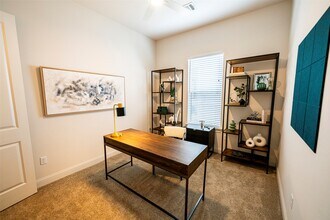 Building Photo - 15111 Gardenberry Ln