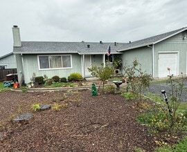 Building Photo - 8715 Windsor Rd