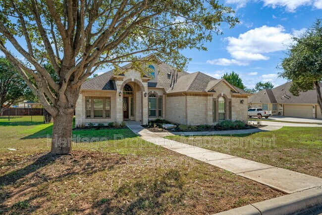 Building Photo - 226 Hamburg Ave