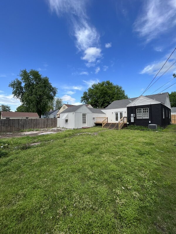 Primary Photo - 1214 S Toledo Ave