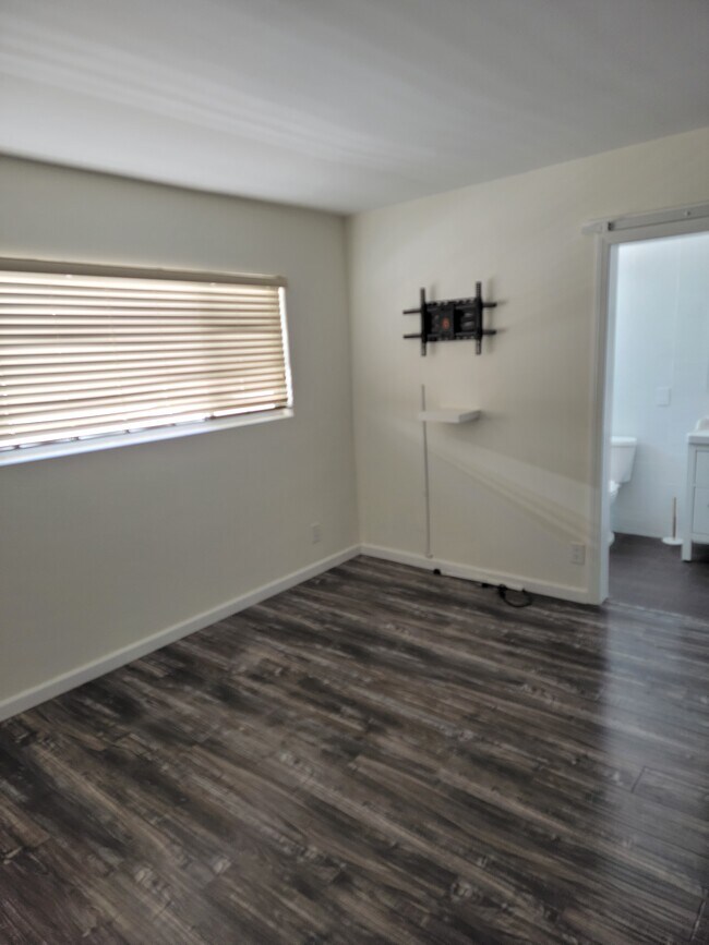 Bedroom 1 - 922 16th St