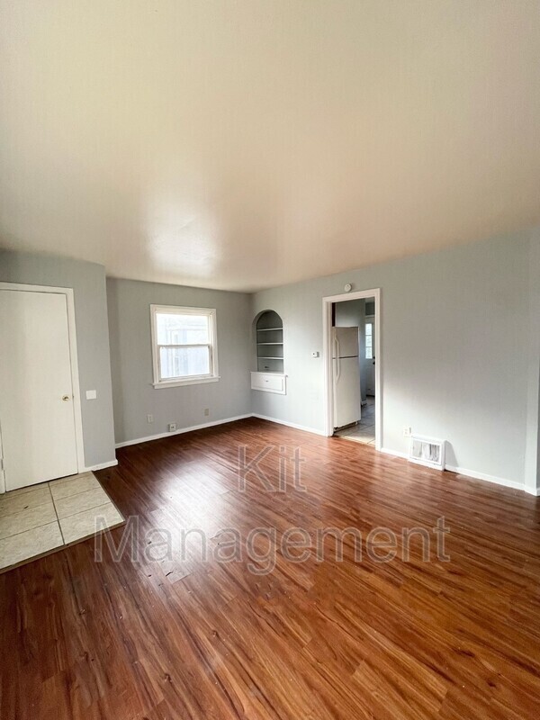 Building Photo - 3731 Westland Ave