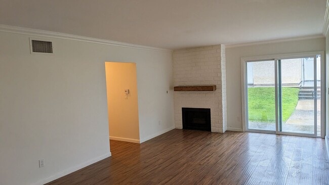 Foto del edificio - Beautiful Single-Story Home for Rent in La Verne