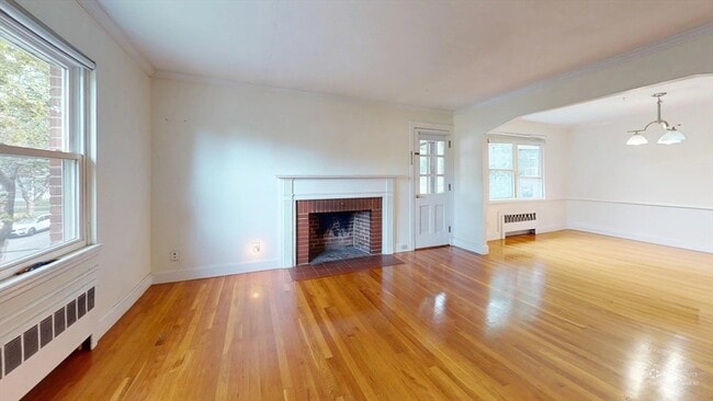 Building Photo - 113-115-115 Withington Rd