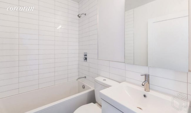 Building Photo - 144 4th Ave