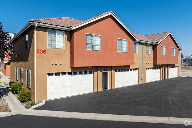 Building Photo - Redfield Villas Apartments