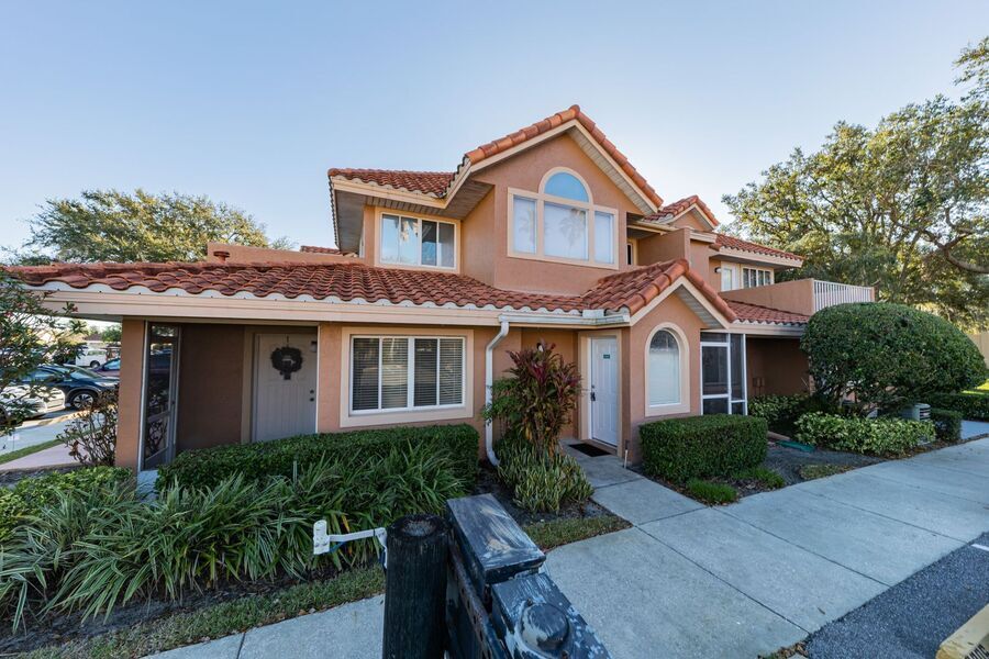 Primary Photo - 8305 Waterview Way