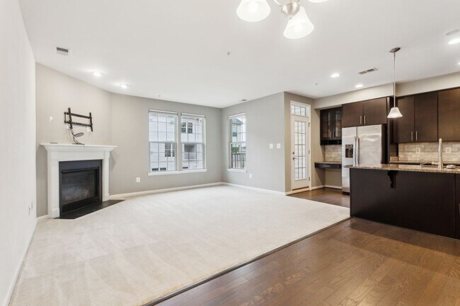 Foto del edificio - 6425 Alan Linton Blvd E