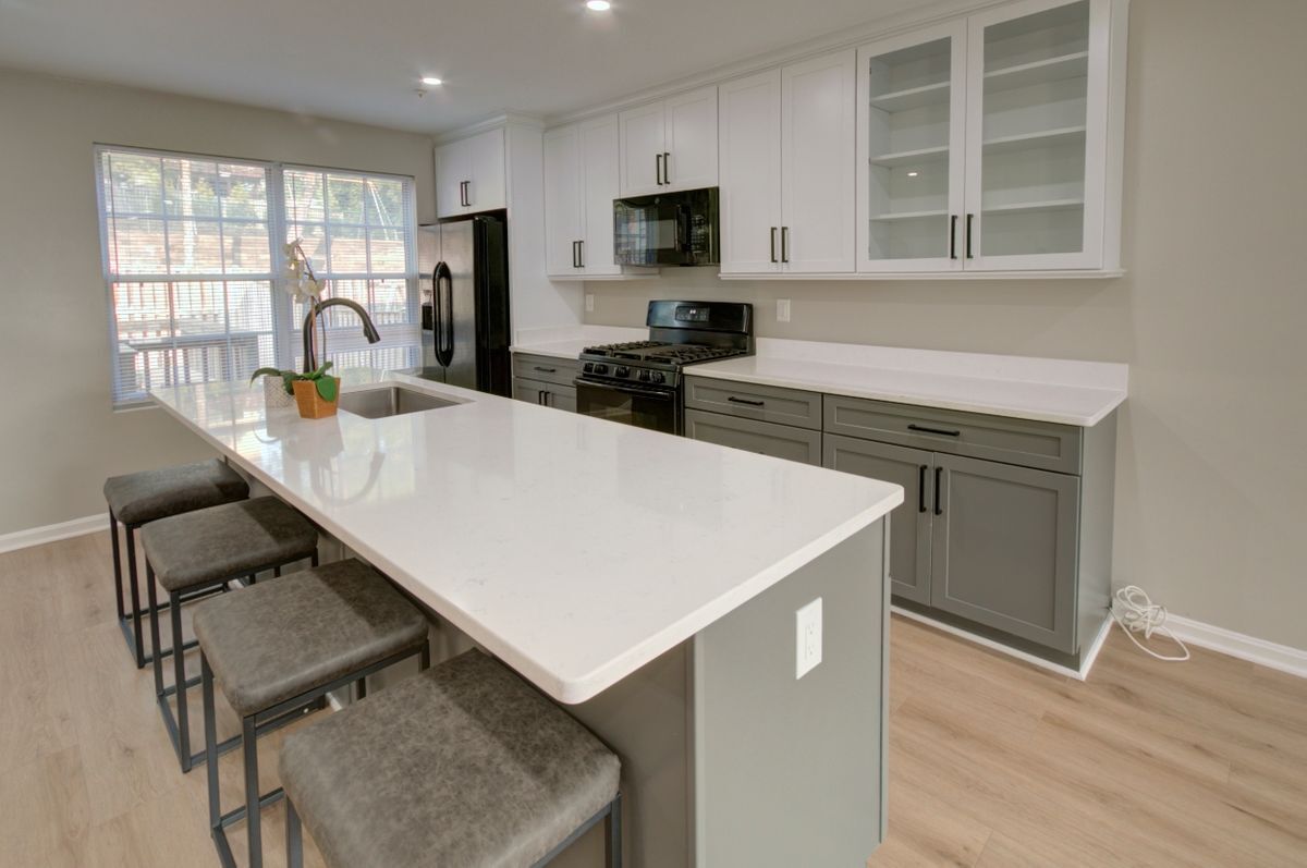 Foto del edificio - 2813 31st Ave