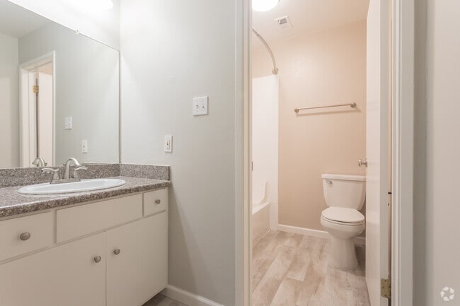 Interior Photo - Union Plaza Apartments