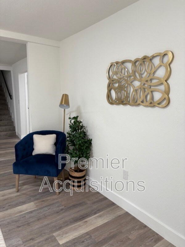 Foto del edificio - 2641 Sidney St