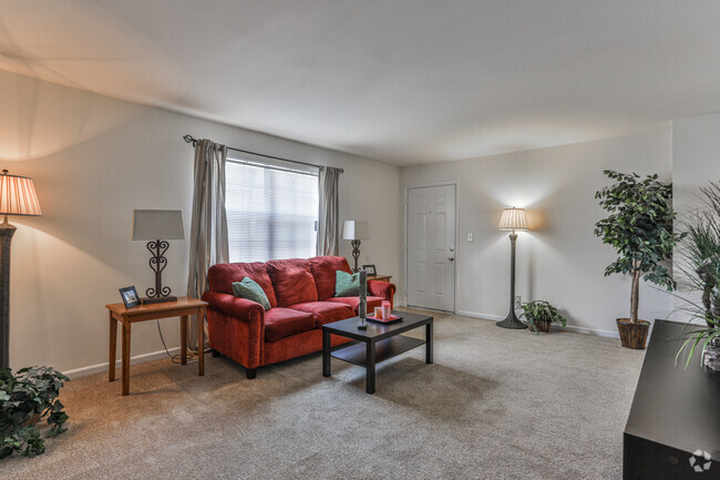 1HAB, 1BA - 1.250 ft² - Reserve at Maple Ridge