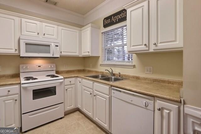 Building Photo - 87 Fellwood Dr