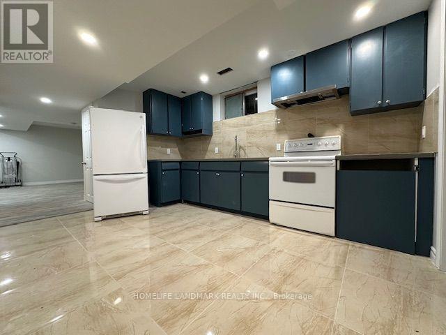 Building Photo - 542 Wingrove Crescent