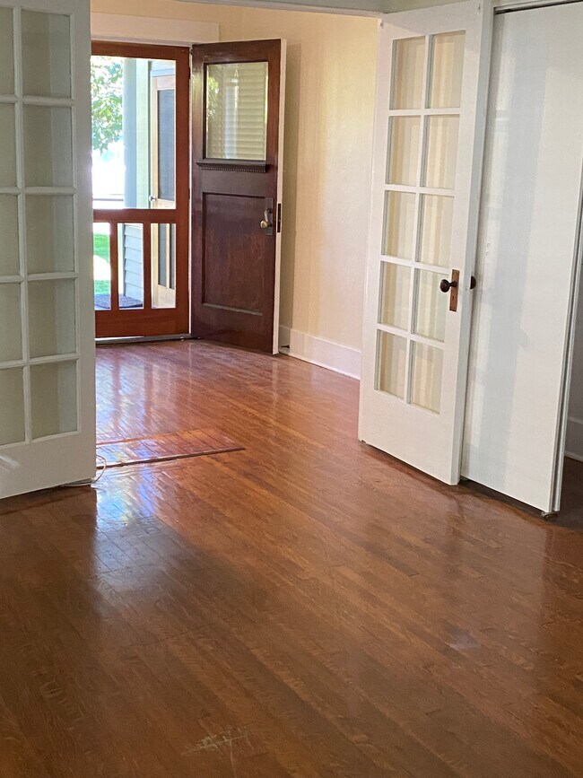 Foto del edificio - 3754 1st Ave