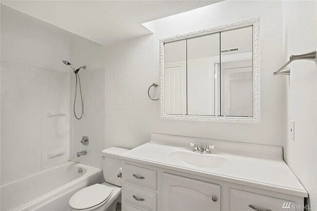 Foto del edificio - 14449 127th Ln NE