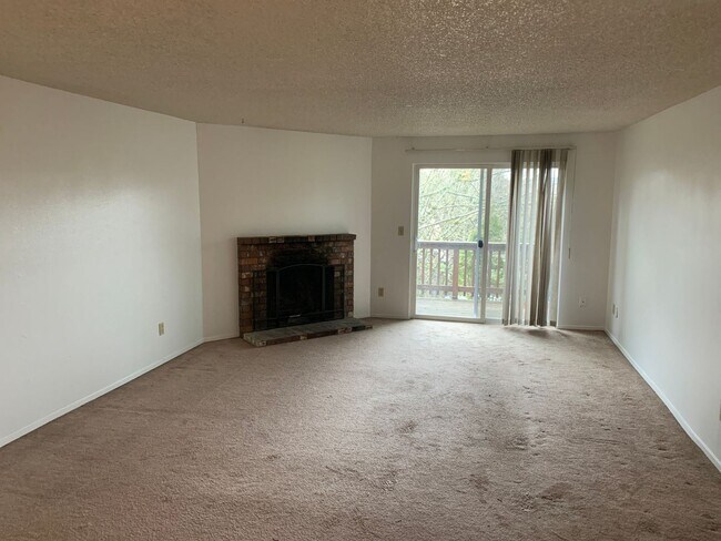 Foto del edificio - 2 br, 1 bath House - 9745 SW Lookout Terra...