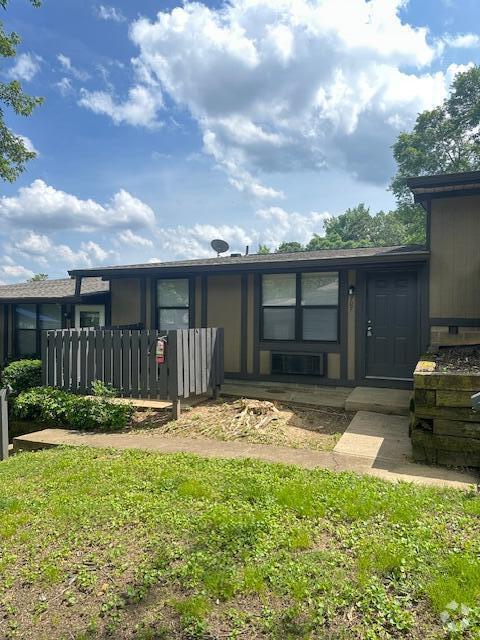 Building Photo - 3705 Adkisson Dr