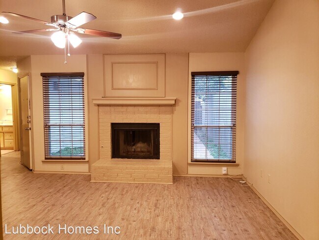 Building Photo - 2 br, 2 bath House - 9401 Flint Avenue