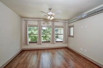 Building Photo - 4009 Greeley St