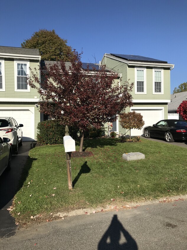 Primary Photo - 80 Meadowlark Dr