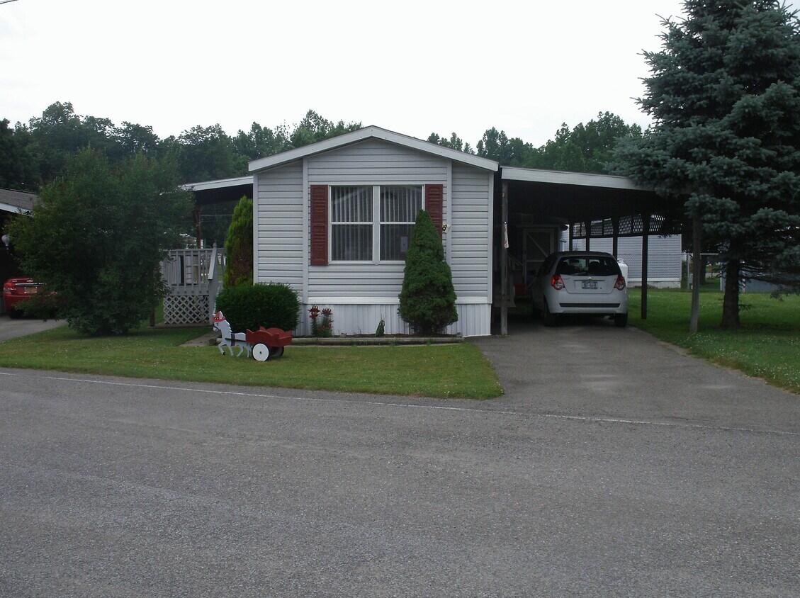 8 Greenway Dr, Owego, NY 13827 House Rental in Owego, NY