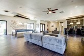 Foto principal - 10062 Royal Ln