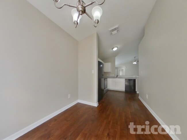 Building Photo - 3155 Boynton Dr