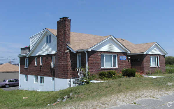 Primary Photo - 546 Revere Beach Blvd