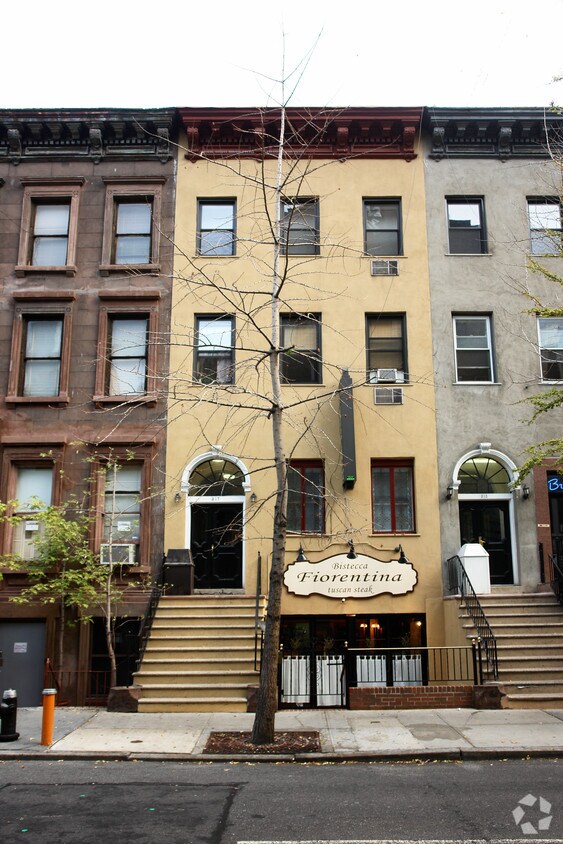 Primary Photo - 317 W 46th St