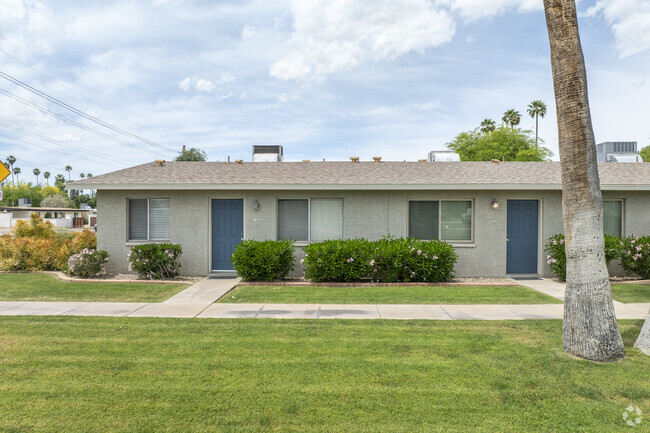 Building Photo - Emerald Park Condominiums