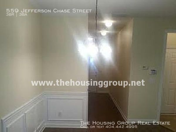 Foto del edificio - Ready Now!!   Atlanta Townhome!!