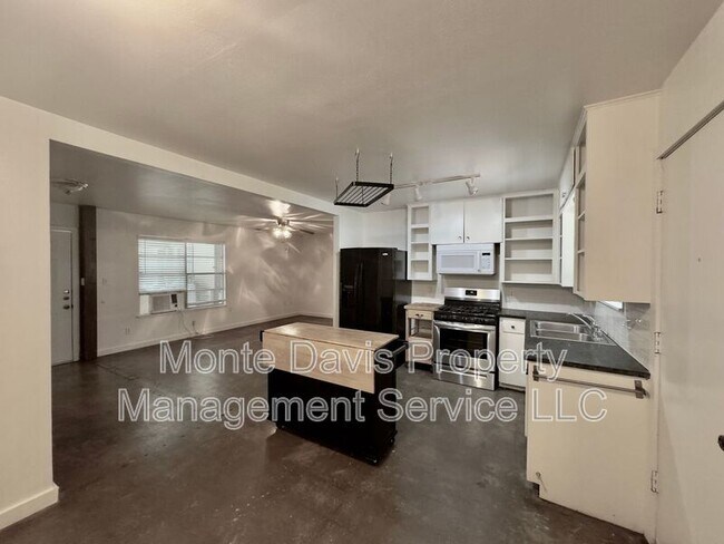 Foto del edificio - 4708 Red River St