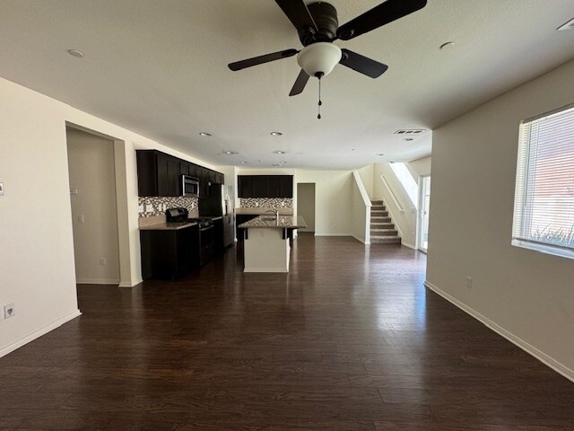 Building Photo - 1419 Chinaberry Ln