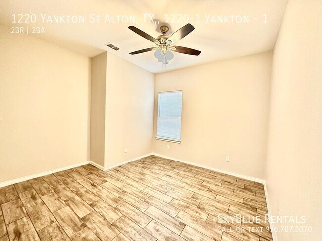 Building Photo - 1220 S Yankton St