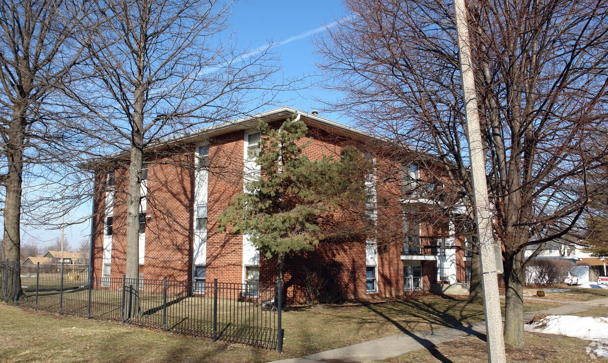 Building Photo - 255 S Durkin Dr