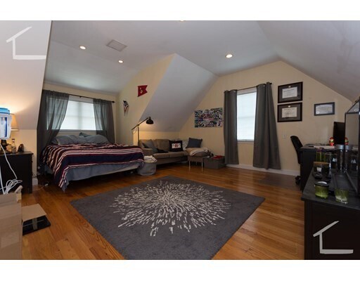 Building Photo - 23 Winship St