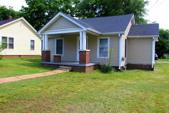 Foto del edificio - 400 Maple St