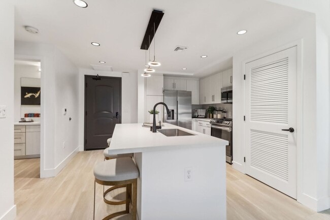 Building Photo - Begonia Place Luxury Apartments