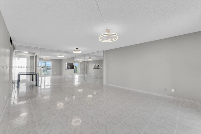 Foto del edificio - 401 SE 3rd St