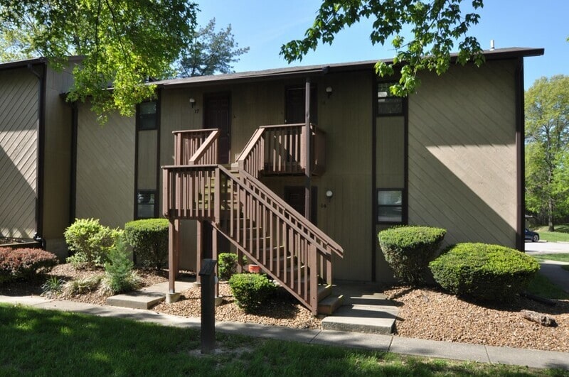 14 Pepperwood Ct, Glen Carbon, IL 62034 Condo for Rent in Glen Carbon