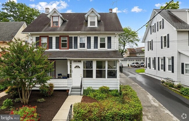 Building Photo - 23 S Merion Ave