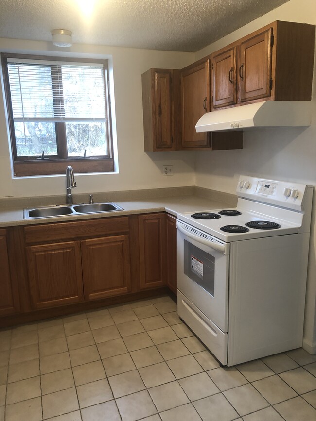 60 Bertha St Unit A, Albany, NY 12209 - Apartments in Albany, NY ...