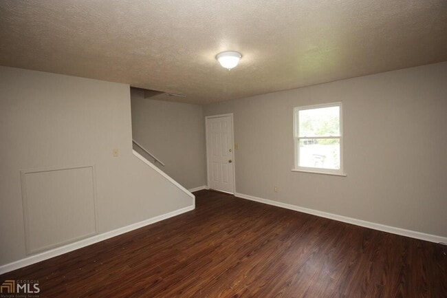 Building Photo - 212 Wesley Way