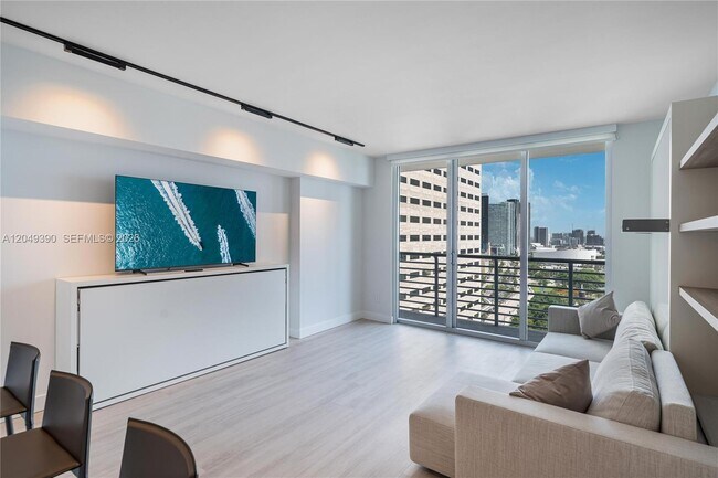 Building Photo - 325 S Biscayne Blvd