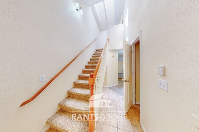 Foto del edificio - 220 Israel Rd SW