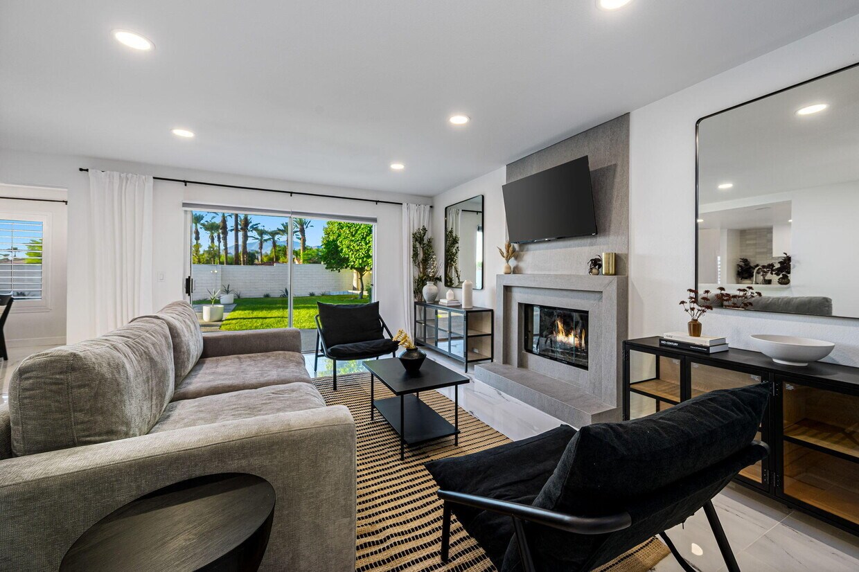 Foto principal - 76817 Manor Ln