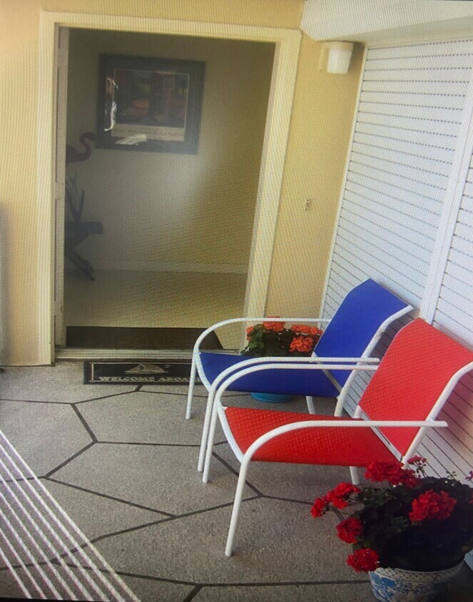 Foto principal - 7300 Sun Island Dr S