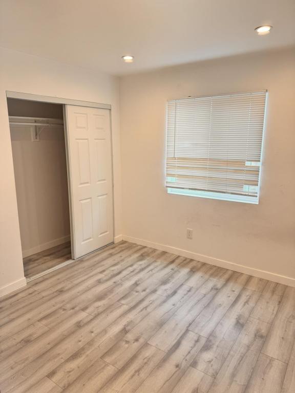 Building Photo - 5105 Bellvale Ave