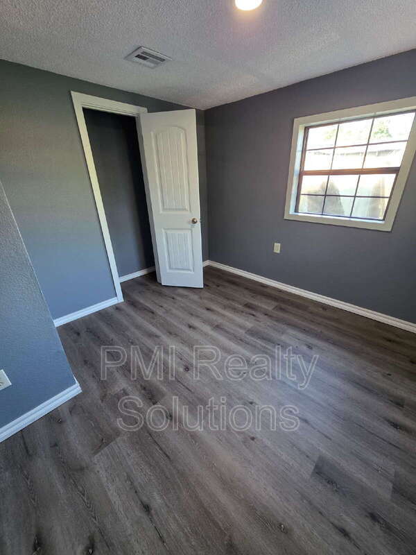 Foto del edificio - 12 1st St NE